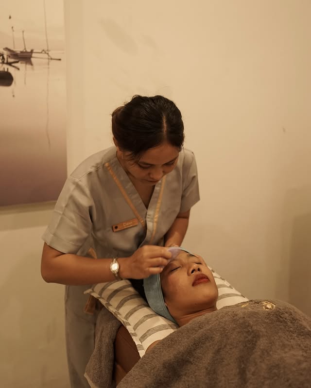 Facial Service